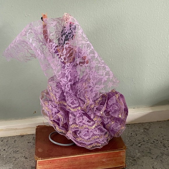 Lavish Lavender Flamenco Dancer Figurine - Picture 5 of 8